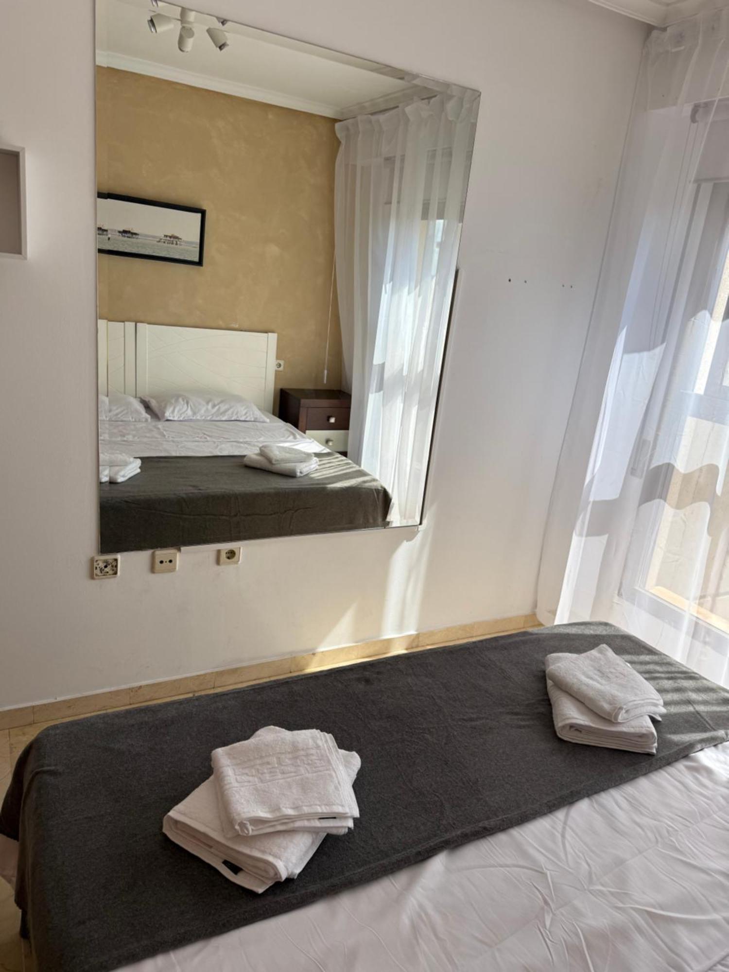 Beautifull Apartment In Бенідорм Екстер'єр фото